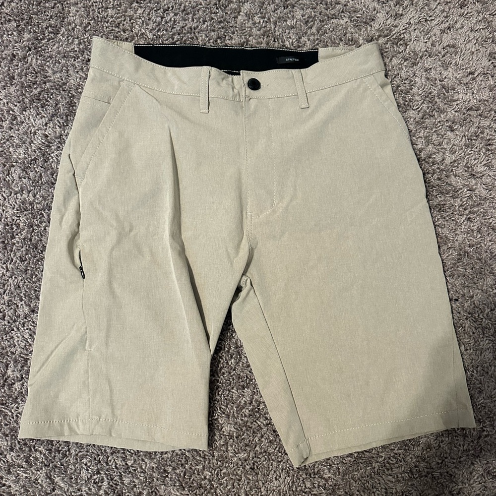 Kenneth Cole Stretchy Shorts